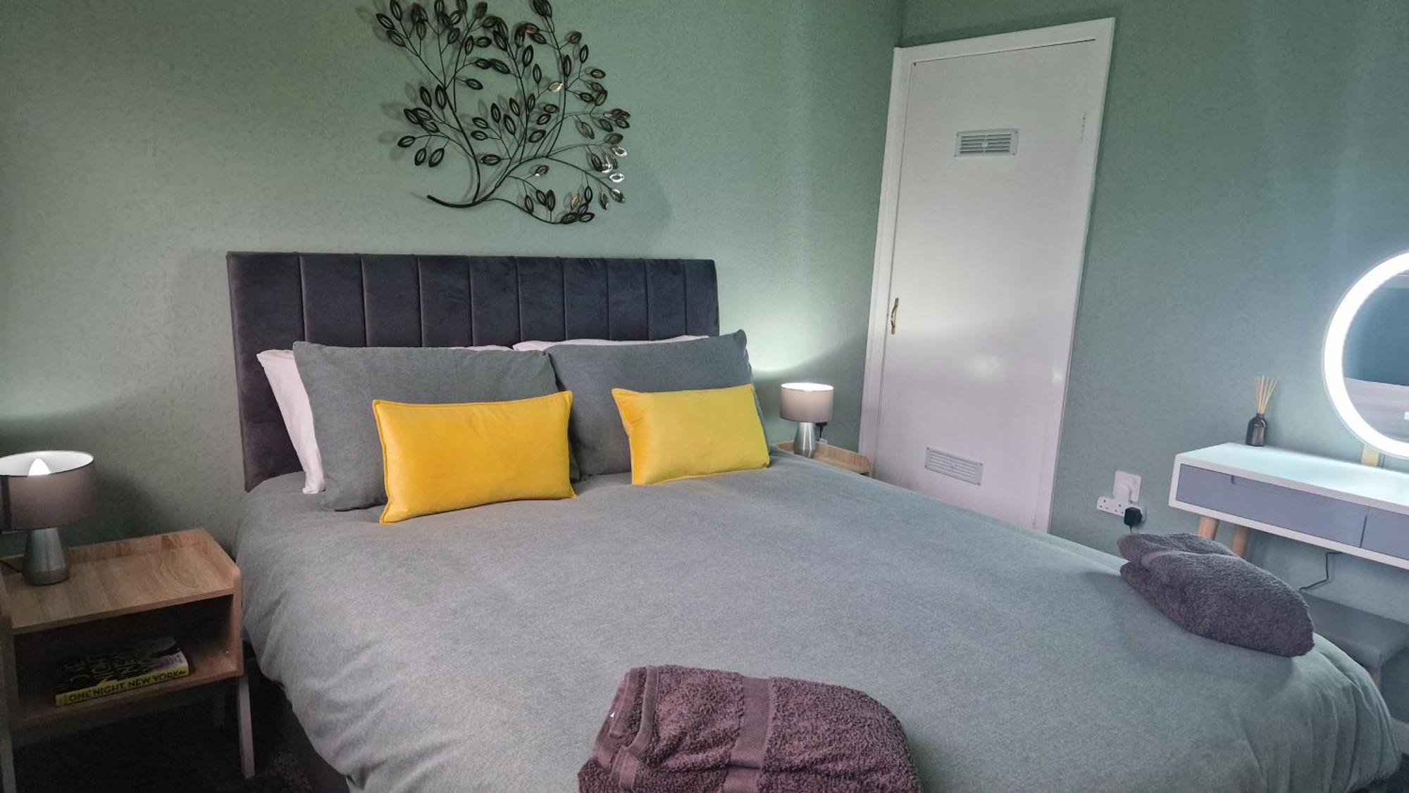 175 On Clyde - Spacious & Cosy Cedar Wood Bungalow Helensburgh Exteriér fotografie